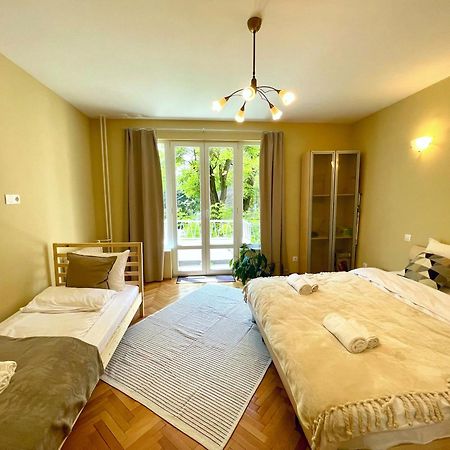 Bohemian Bright & Calm 2Br - Top Center - Private Balcony София Экстерьер фото