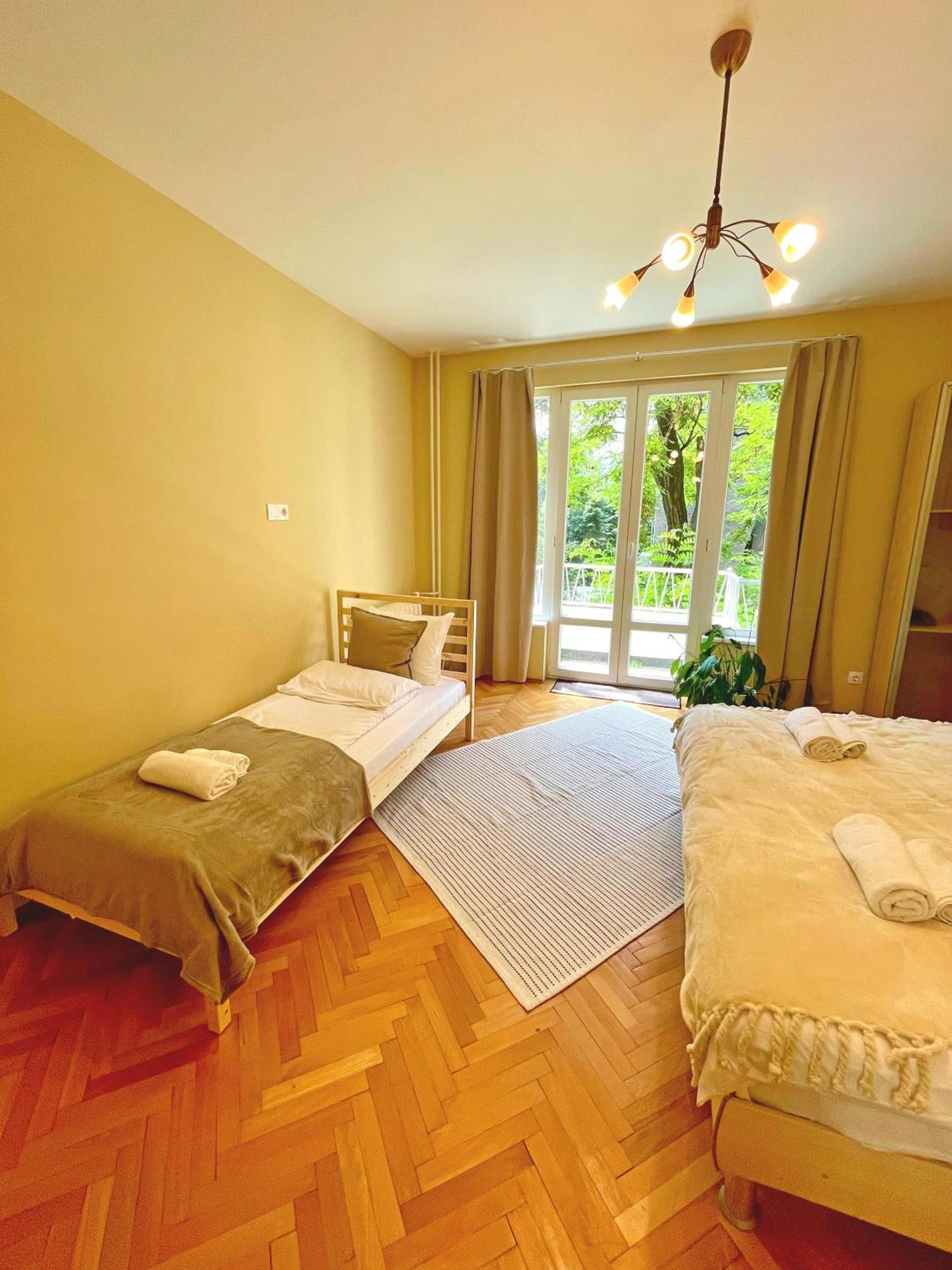 Bohemian Bright & Calm 2Br - Top Center - Private Balcony София Экстерьер фото