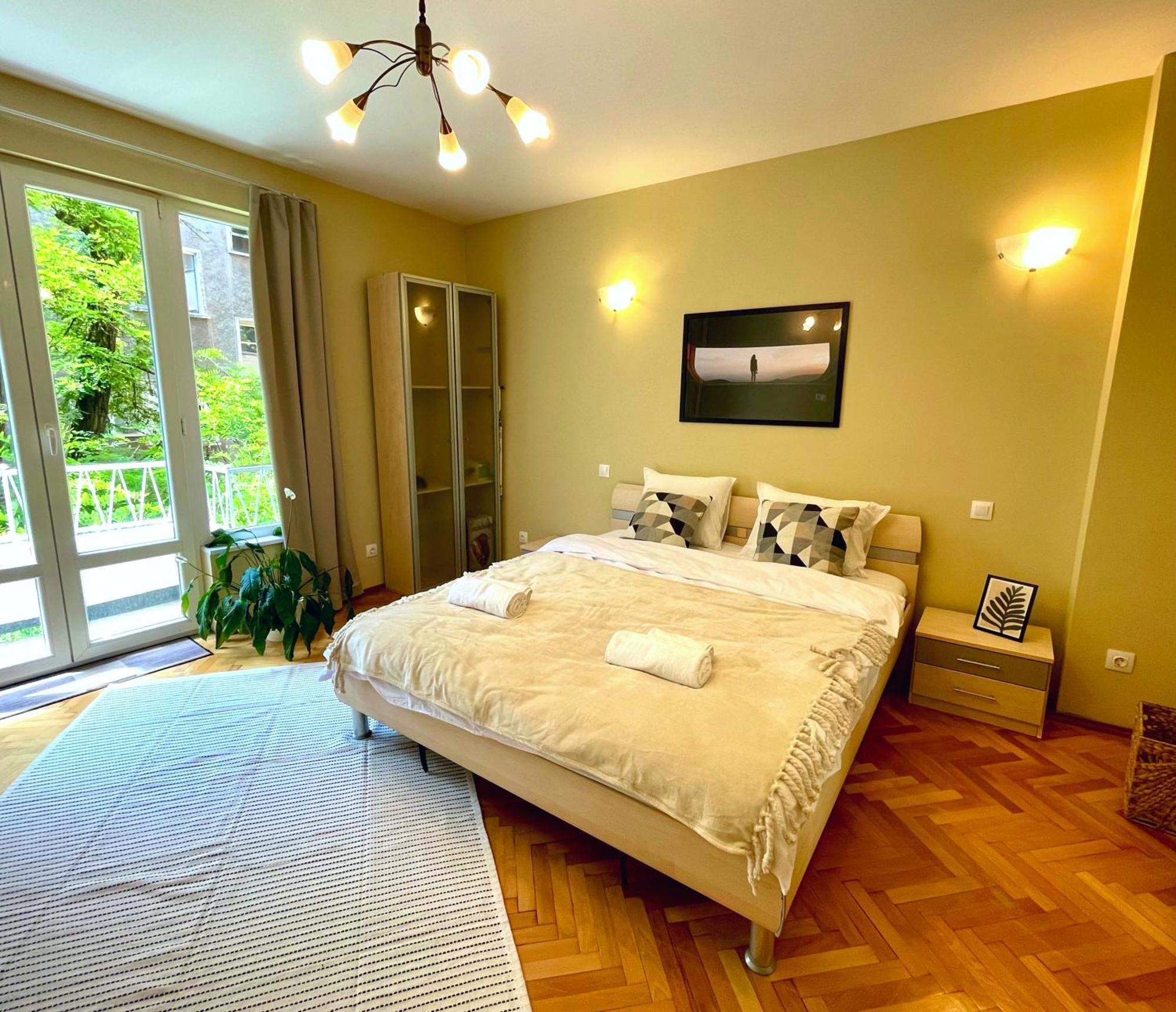 Bohemian Bright & Calm 2Br - Top Center - Private Balcony София Экстерьер фото